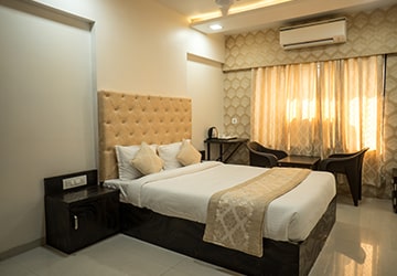Hotel-Dhavalgiri-Standard-Room